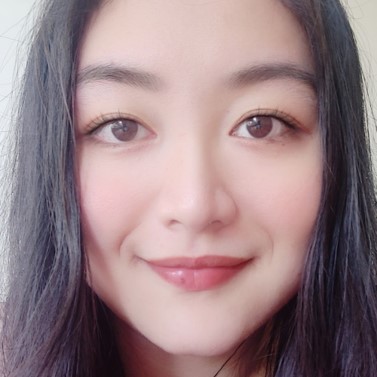 <font size="2">Leona Chen</font>